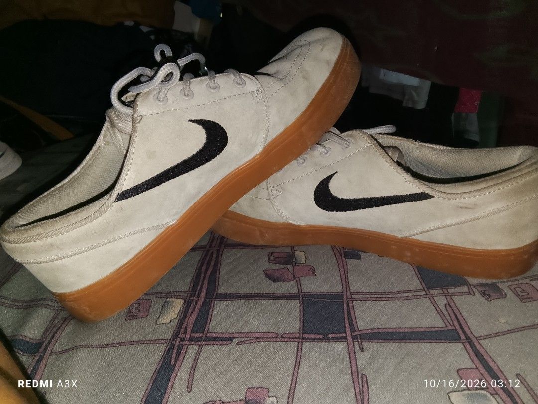 Nike SB Stefan Janoski Hyperfeel (Category: Casual Shoes) located in Manila. Submitted by hstlvst (Listing ID 1468271626, Image 1). Description: negotiable sure buyer pm lang agad!!.
