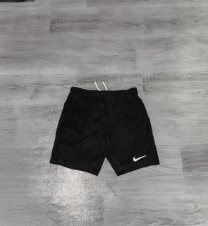 (Category: ) located in . Submitted by danelle_closet1106 (Listing ID 1468172526, Image 1). Description: .