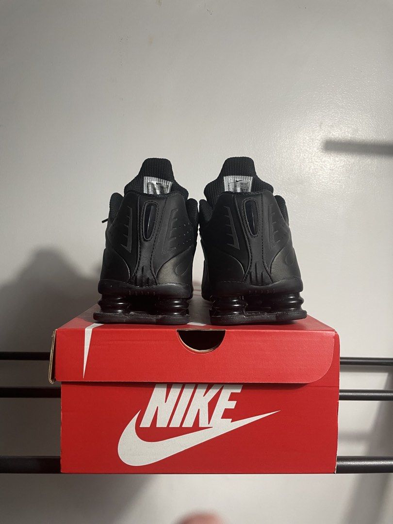 Nike Shox (Category: Casual Shoes) located in Rizal. Submitted by akoheats (Listing ID 1468190241, Image 3). Description: Excellent Condition ✨ Issue: Sz: 11US Worn Once With Box✅ Authentic✅ Great Condition ✨ ❗️Check the item carefully before purchasing ❗️No returns or exchanges after purchase.