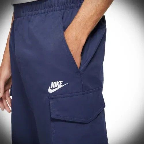 Nike Sportswear Unlined Utility Woven Pants (Category: Jeans) located in Manila. Submitted by liliaplay (Listing ID 1468098730, Image 3). Description: Authentic! Pre-loved Imported 5 pockets wind proof semi lightweight and thick engraved brand on snap buttons engraved brand on zipper goods for casual wear too Unisex size: 28-32 hem/rise: 12 length: 38 leghole: 7.5 No Issue! just cut wash tag Lowered to its negotiable price Payment 1st Shipped.