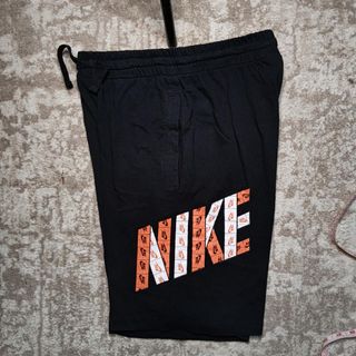 (Category: ) located in . Submitted by baka_thriftmo (Listing ID 1468222899, Image 1). Description: .