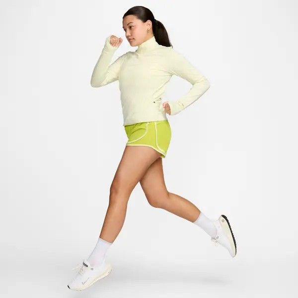 NIKE TEMPO RUNNING SHORTS (Category: Activewear) located in San Pedro. Submitted by cyanide.slug.cat (Listing ID 1468176030, Image 3). Description: bnwot xs 24-30" waist 11" length.