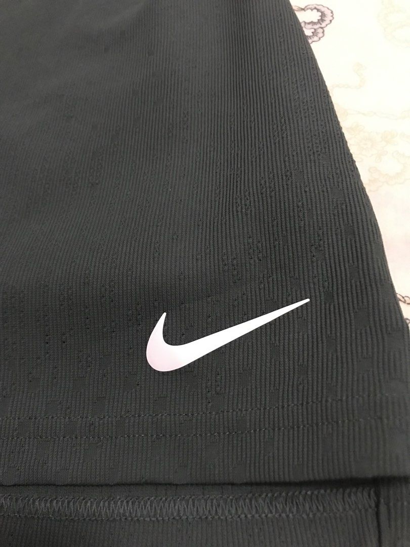 Nike Tennis Skirt (Category: Activewear) located in Manila. Submitted by freshlemon58885 (Listing ID 1468094618, Image 2). Description: With Inner Cycling 2side Pockets Med on tag Length-18.5 Inch Width-15.5 inch .