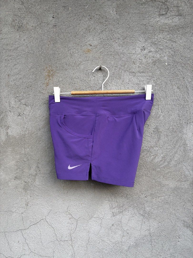 Nike Victory 2 n 1 Short (Category: Activewear) located in Davao. Submitted by lumpiashanghai (Listing ID 1468087192, Image 3). Description: Nike Victory 2 n 1 Short Waist 28, Length 12 Excellent Condition No issue & Need wash.
