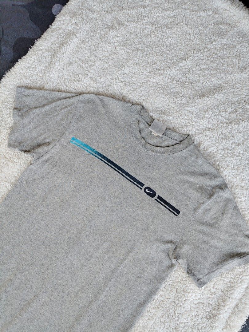 NIKE VINTAGE TEE (Category: Tshirts & Polo Shirts ) located in Don Carlos. Submitted by thriftnidodong_23 (Listing ID 1468155180, Image 2). Description: SIZE MEDIUM 20X28.5 NO ISSUE NEED WASH.