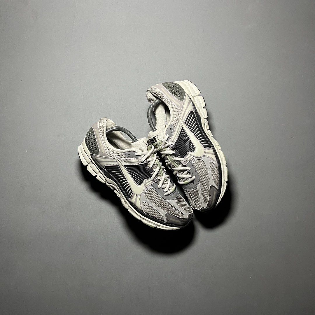 Nike Vomero 5 Cobblestone (Category: Sneakers) located in Iligan City. Submitted by strideph (Listing ID 1468151089, Image 1). Description: FOR SALE! Nike Vomero 5 Cobblestone Size: 10 US M/ 43 EUR / 28 CM Condition: Excellent 2299 only DM 📩.