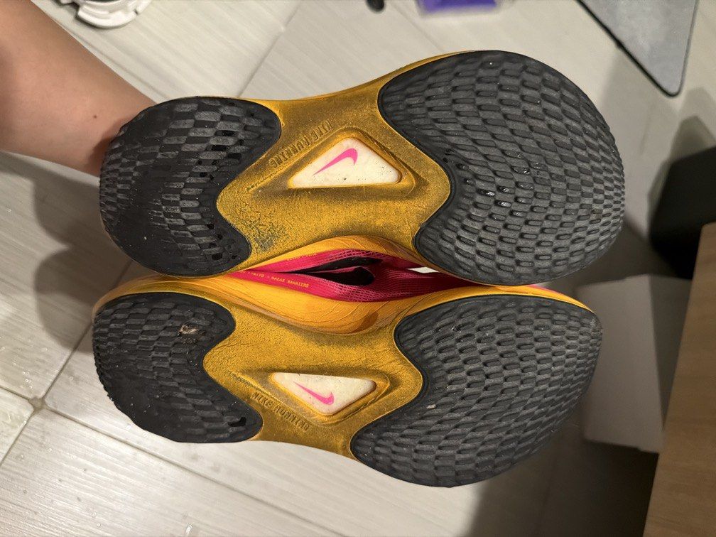 Nike zoom fly 5 (Category: Sneakers) located in Quezon City. Submitted by downthecatwalk (Listing ID 1468174330, Image 3). Description: .