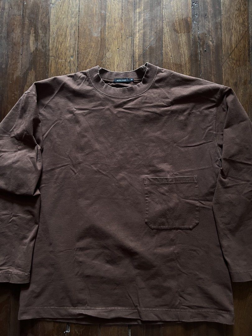 Niko and… Choco Brown Crew neck Sweatshirt (Category: Coats, Jackets and Outerwear) located in Los Banos. Submitted by lootmeup (Listing ID 1468060091, Image 3). Description: Niko and… Choco Brown Crew neck Sweatshirt Size: Width: 22.5 Length: 27 Mine P650.