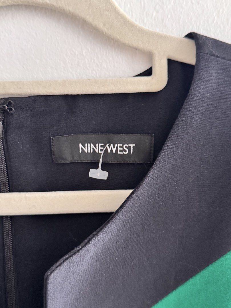NINE WEST Green-Black Dress (Category: Dresses) located in Paranaque City. Submitted by simplylizzy (Listing ID 1468072415, Image 3). Description: -original nine west -used only once for photoshoot.