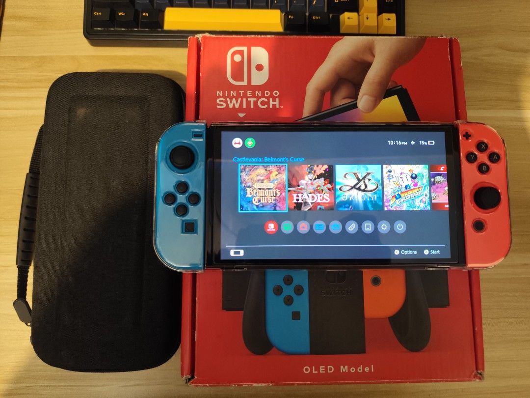 Nintendo Switch OLED Model Console with Case and Box (Category: Nintendo) located in Mandaluyong City. Submitted by 061093 (Listing ID 1468218047, Image 1). Description: For sale Nintendo Switch Oled Jailbroken (Permanent Kamikaze Dat0) 256GB Inclusions Box, complete accessories, storage bag, clear case .