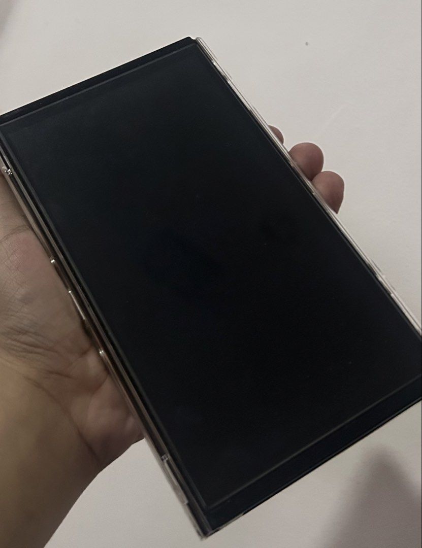 Nintendo Switch OLED TABLET only (Category: Nintendo) located in Makati City. Submitted by goku.ramen (Listing ID 1468087437, Image 2). Description: Nintendo Switch OLED Tablet only. very good condition. not used anymore ₱7,600 +100 case.