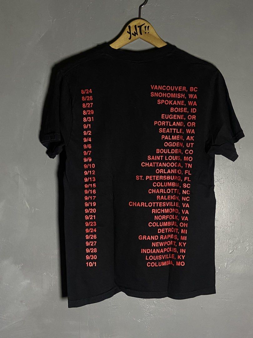 Noah Cyrus Tour Shirt (Category: Tshirts & Polo Shirts ) located in Cabuyao City. Submitted by chukz_x (Listing ID 1468253623, Image 2). Description: Noah Cyrus Tour Shirt Size : Small Dimes : 18W 26L Condition : Excellent Issue : none Price : 400 📍READY TO WEAR 📍Cabuyao Laguna.