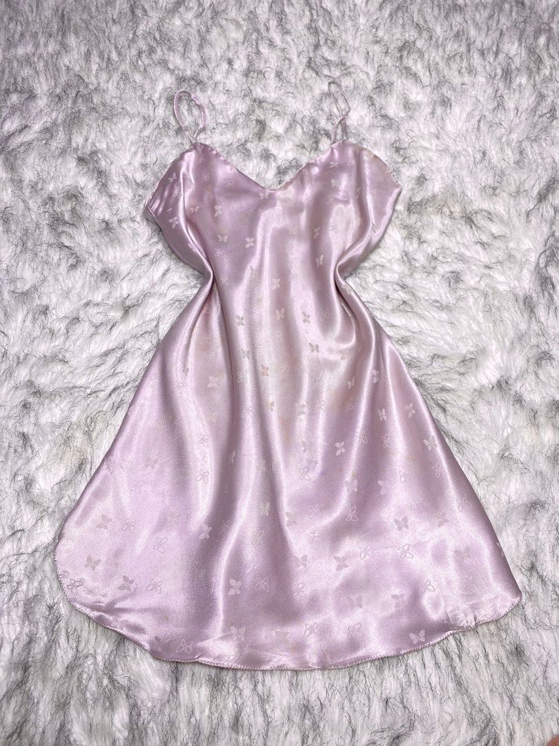 Nordstom slip lingerie (medium) (Category: Undergarments & Loungewear) located in Manila. Submitted by csjlgen (Listing ID 1468081683, Image 2). Description: .