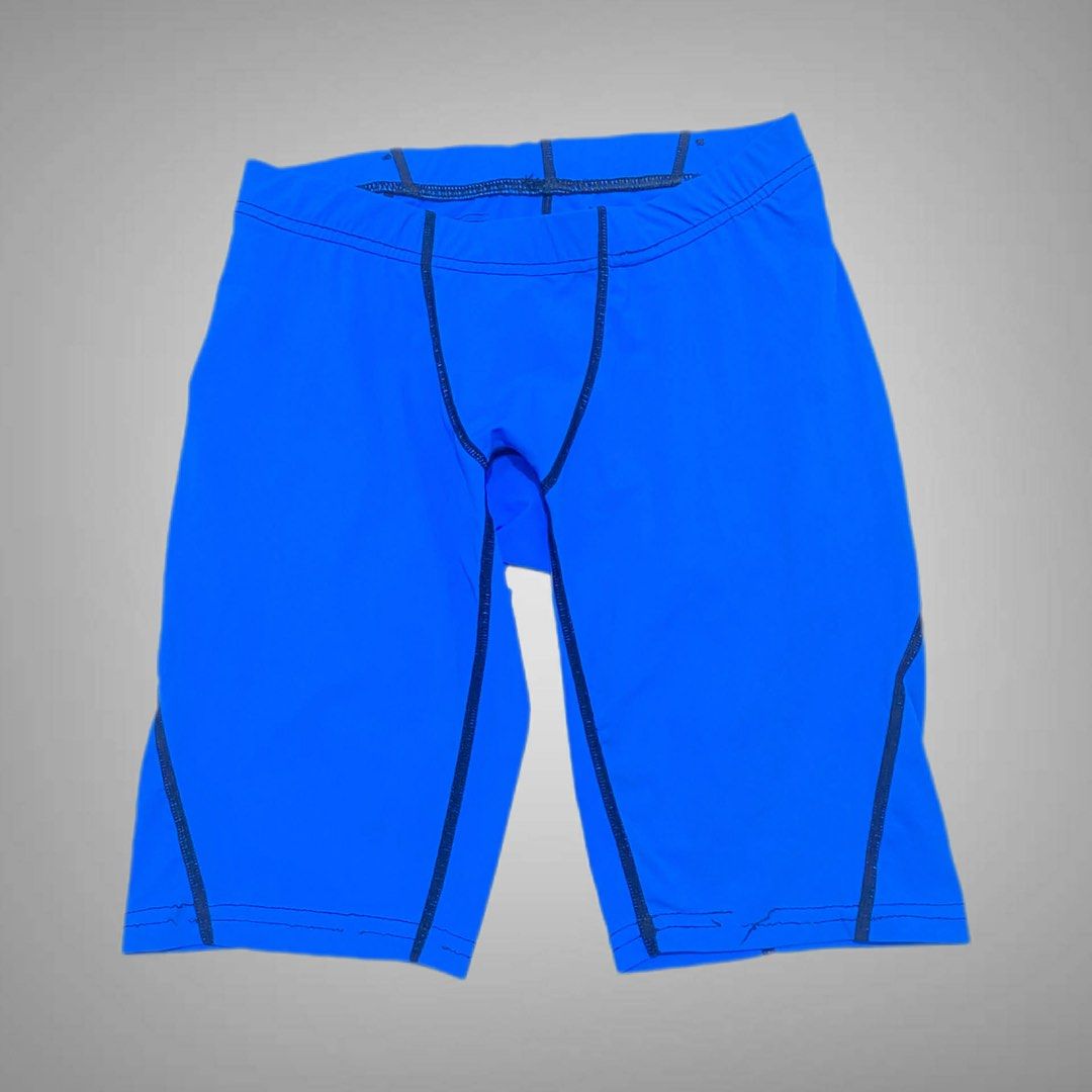 Oakley (Category: Activewear) located in Mabalacat. Submitted by stellargarments (Listing ID 1468161572, Image 3). Description: Size : 24-31 Length : 15 Condition : 9/10 BUONG BUO LOGO! COMPLETE TAGS MAKINIS WALANG RUNS/HIMULMOL SUPER NICE & KINIS! issue NEED WASH & CHECK LAST SLIDES YUN LANG PO FRESH FROM BALE KAYA NEED WASH 🥰.