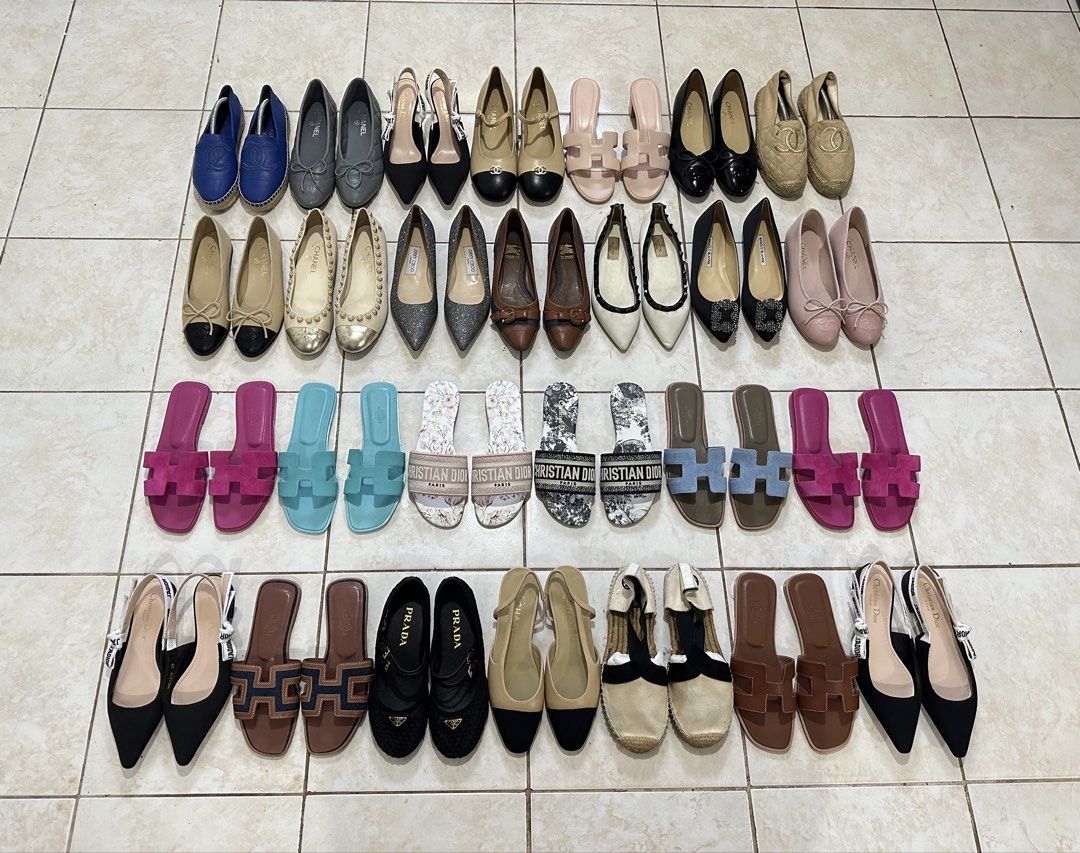 OCTOBER STOCKS ❤️ (Category: Flats & Sandals) located in Marikina City. Submitted by georgiaprelovestuff (Listing ID 1468171649, Image 2). Description: OCTOBER STOCKS 🫣😍 Daming magaganda simulan na ang pag iipon ng pang regalo para sa Pasko 🎉😘 35-41 available sizes 👠👡🥿👟🩴 ACCEPTING CREDIT CARD PAYMENT 💵 For faster transaction pls direct message lang po or message me on V!b3r +639123488845 Note: Please follow Us to stay UPDATED 😇❤️ Posti