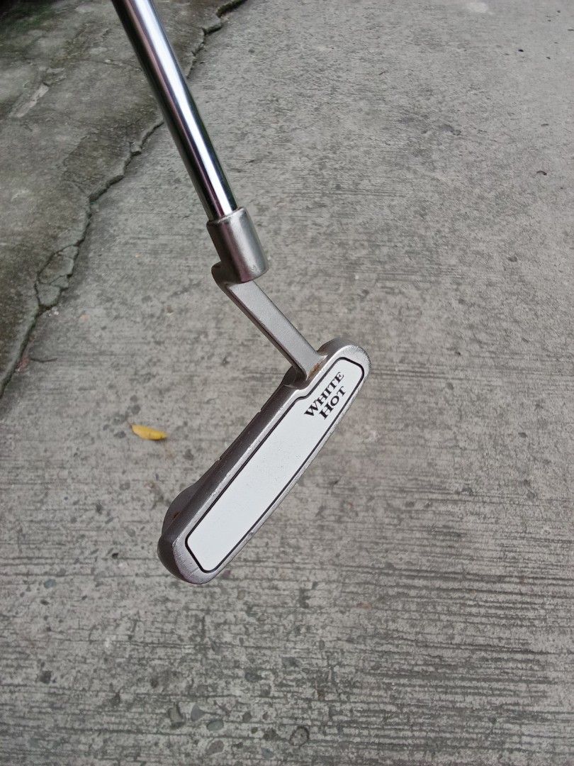 Odyssey White Hot #7 mallet golf putter. (Category: Golf) located in San Pedro. Submitted by trisheljas_japansurplus (Listing ID 1468075365, Image 3). Description: 📍For Sale📍 Odyssey White Hot #7 mallet golf putter. right handed steel shaft location 📍 Filinvest Homesite barangay bagong silang san pedro laguna 📍.