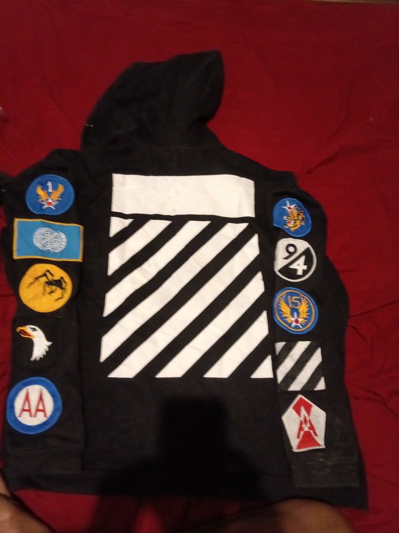 Off- White Patches Zip-up Hoodie (Category: Coats, Jackets and Outerwear) located in Tuguegarao City. Submitted by nibordelac60216 (Listing ID 1468059394, Image 2). Description: XL on tag Width 23.5 Length- 30 Excellent condition Issue: small scratch back print. Check photos Off only.