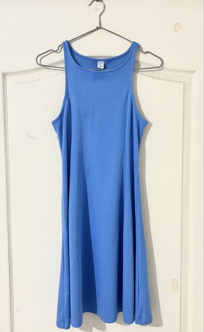 Old Navy Blue Tank Dress (Category: Dresses) located in Taguig. Submitted by lykadurana_725 (Listing ID 1468073741, Image 1). Description: - old navy - sleeveless racerback dress, casual fit - Size: Small on tag (can fit to s to medium womens) rfs: decluttering mod: via lalamove/j&t location: north signal village taguig city pm for more details 📩.