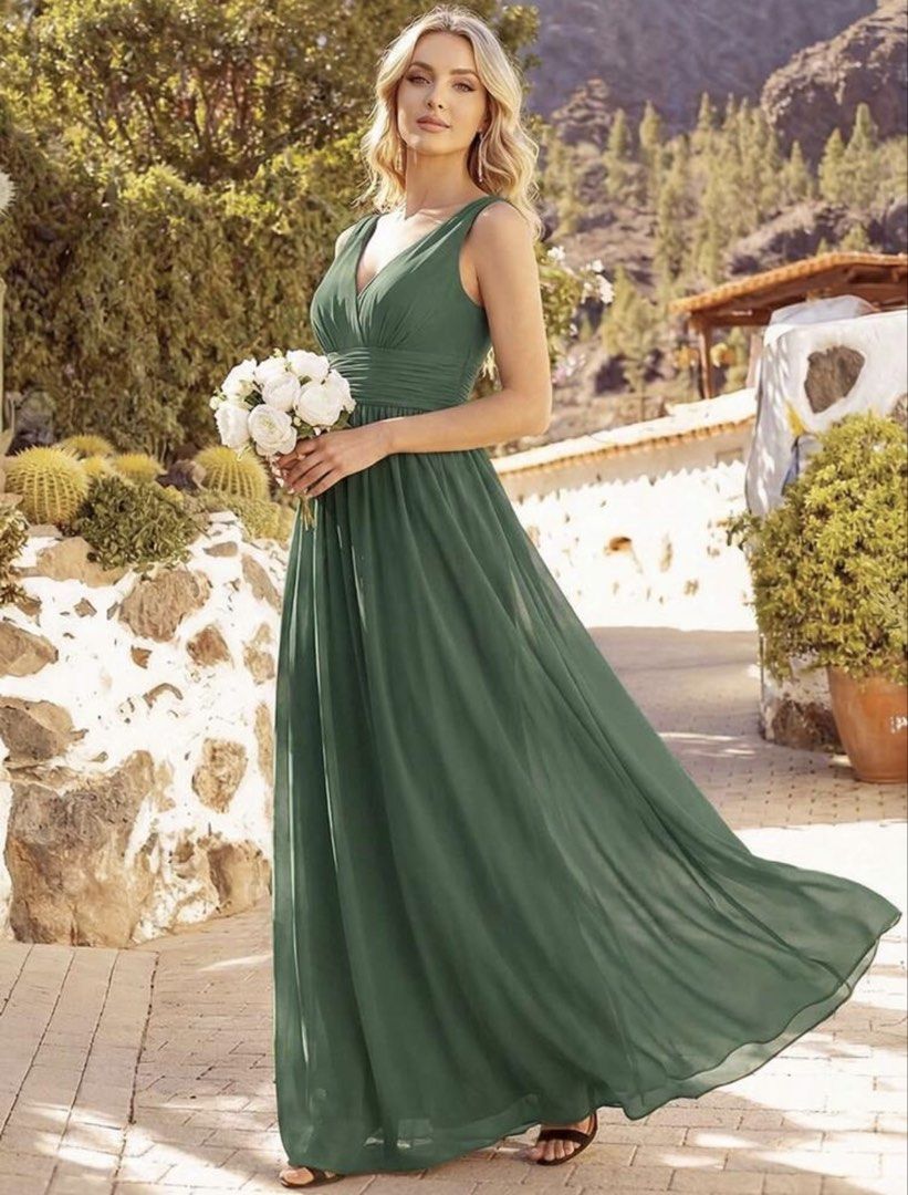 Olive Green Bridesmaid Dress (Category: Dresses) located in Quezon City. Submitted by chicloset.mnl (Listing ID 1468189262, Image 3). Description: Hello! Selling the SHEIN bridesmaid dress I ordered recently 🙂 Size: L Brand new never been worn, only fitted Bought for 1.8k, selling for 1k nalang RFS: Wrong size Loc: Katip, QC / Ortigas, Pasig Can also ship from Caloocan.