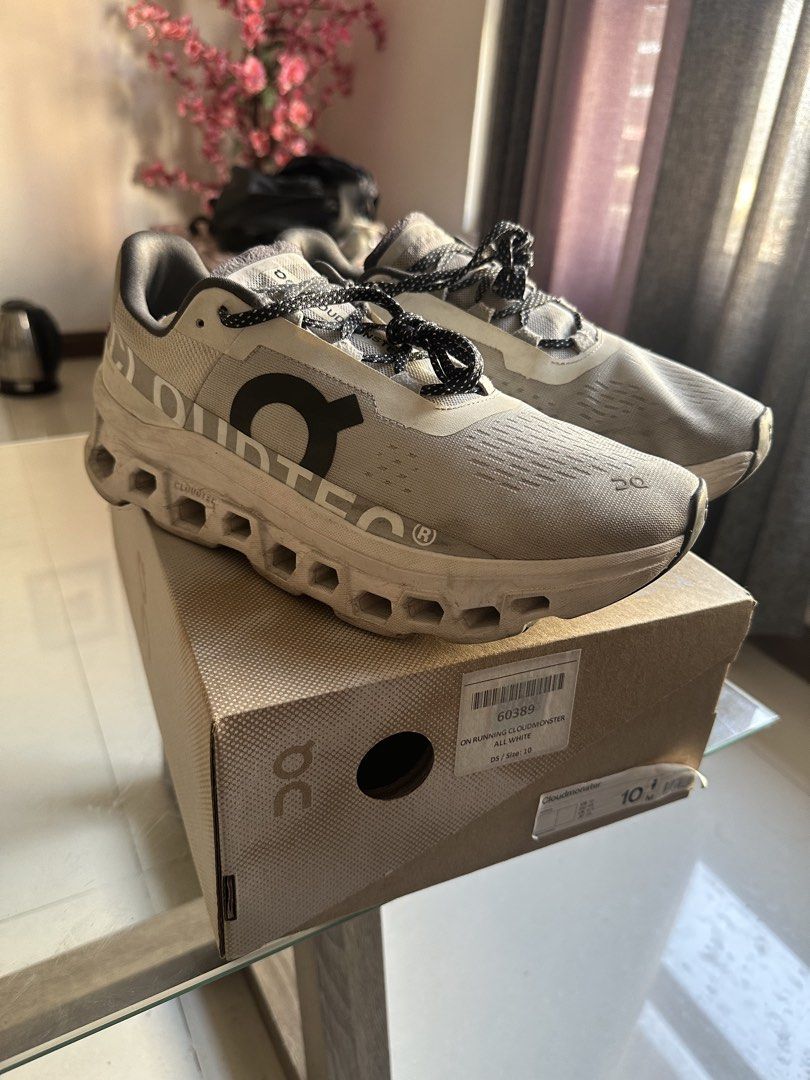 On Cloud Monster 1 (Category: Casual Shoes) located in Mandaluyong City. Submitted by fourleafcloverrrr (Listing ID 1468142159, Image 2). Description: Used size: 10 Complete with box and Og receipt Issue: Needs cleaning, drags (normal).