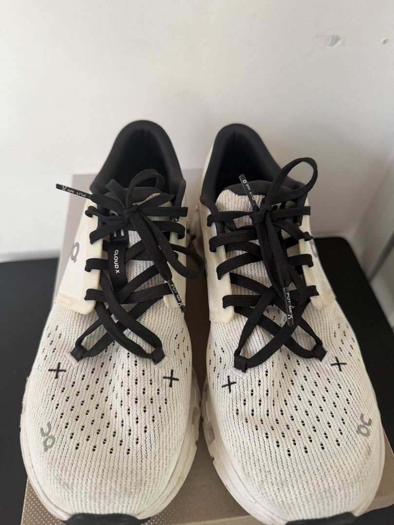 On Cloud X4 (Category: Dress Shoes) located in Muntinlupa City. Submitted by itsyaboiii (Listing ID 1468281183, Image 2). Description: On Cloud X4 Size 8m (9.5w) Complete with box Used but in vgood condition (needs clean only) ₱4590 rfs: decluttering stuff.