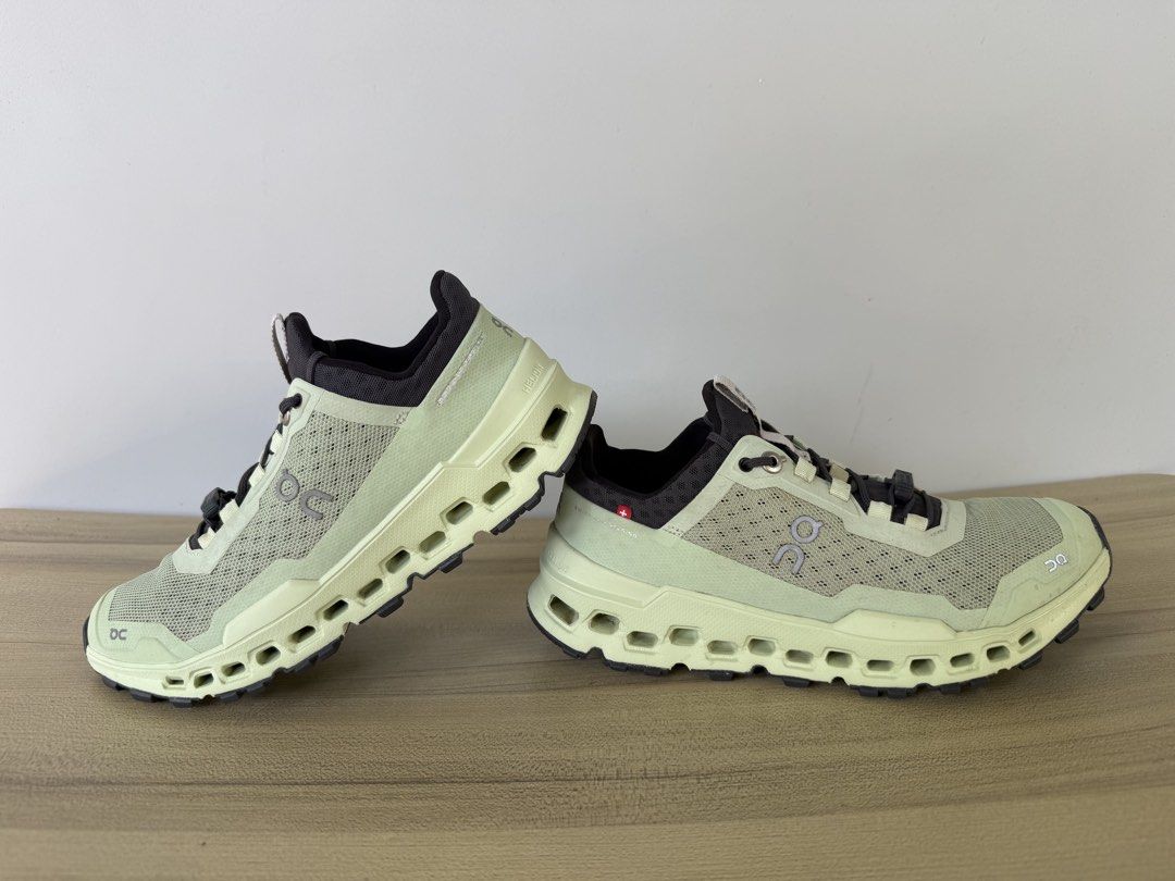 On Cloudultra Trail Running shoes (Category: Sneakers) located in Cauayan City . Submitted by Thevintagecode (Listing ID 1468074141, Image 2). Description: On Cloudultra Size: 5.5 US Womens | 36.5 EU | 22.5 CM Excellent condition Original | Authentic Mode of payment:Gcash Loc:Isabela Province.