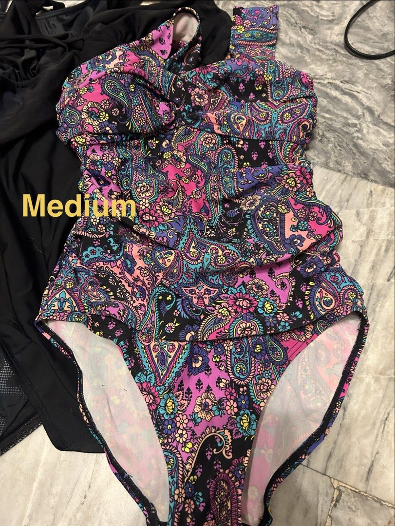One piece Swimsuits - take all 170 (Category: Bikinis & Swimsuits) located in Quezon City. Submitted by orangekangkong (Listing ID 1468198304, Image 2). Description: Buy 3 differenyswimsuits for 170 1 medium 1 large 1 XL Reason for selling too many swimsuits.