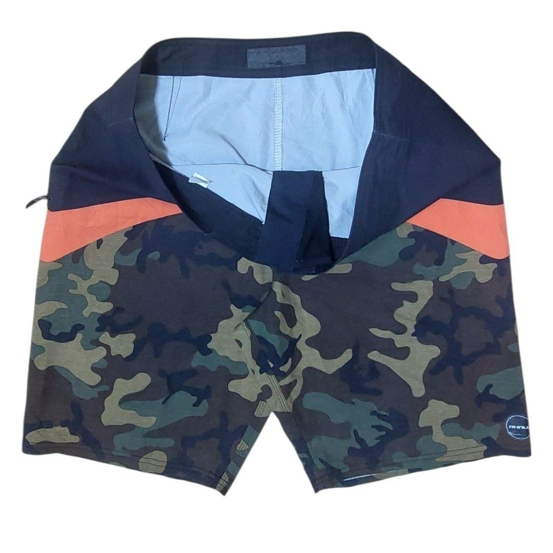 O'Neill Hyperfreak boardshorts (Category: Shorts) located in Manila. Submitted by undothriftshop (Listing ID 1468211691, Image 2). Description: O'Neill Hyperfreak boardshorts size 33 on tag excellent condition color rate 10/10 selling price 380 + Sf.