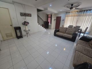 (Category: ) located in . Submitted by mudah1042778 (Listing ID 1456942575, Image 1). Description: .