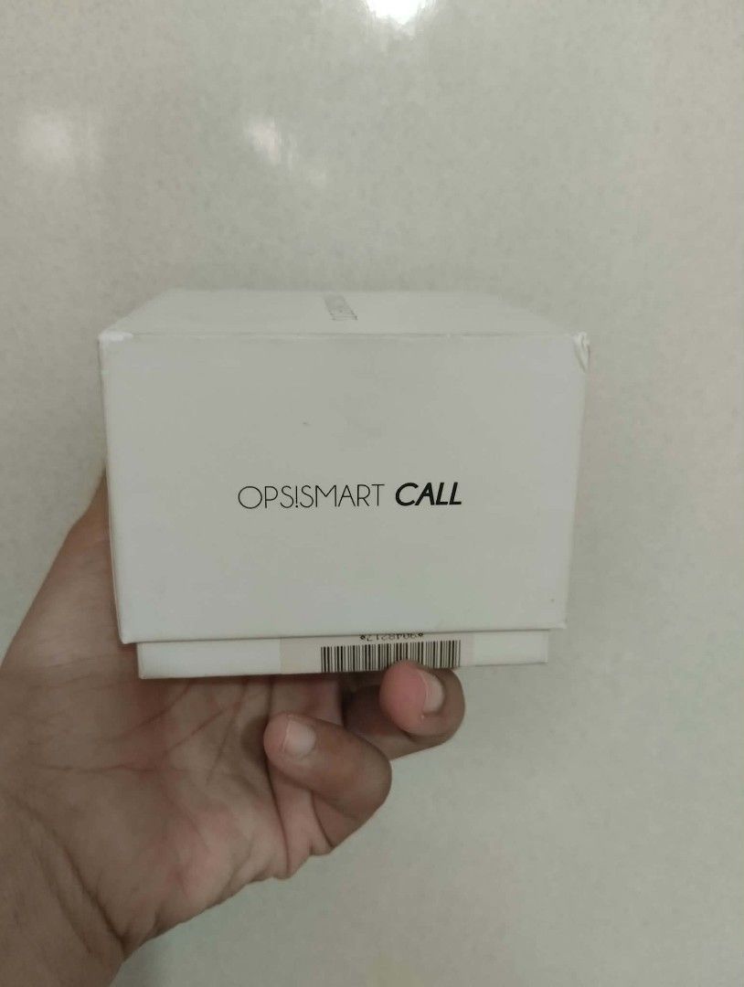 OPSISMART SMARTWATCH (Category: Wearables & Smart Watches) located in Manila. Submitted by amariivree30 (Listing ID 1468073748, Image 1). Description: FOR SALE OPSISMART SMARTWATCH WITH ITEM, BOX, CHARGER, PRICE TAG AND MANUAL PAPERS MEET UP QC AREA.