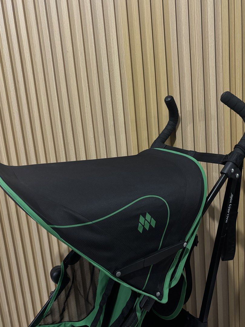 ORIG MACLAREN Volo 🟢⚫️ (Category: Strollers) located in Valenzuela. Submitted by jen_prelovedcorner.2 (Listing ID 1468060760, Image 2). Description: MACLAREN Volo 🟢⚫️ ✅Umbrella slim type ✅Lightweight ✅Suitable for 6 months up to toddler years ✅5 point safety belt ✅Breathable mesh seat ✅Easy to open and fold SALE 2,200 only Location Valenzuela City.