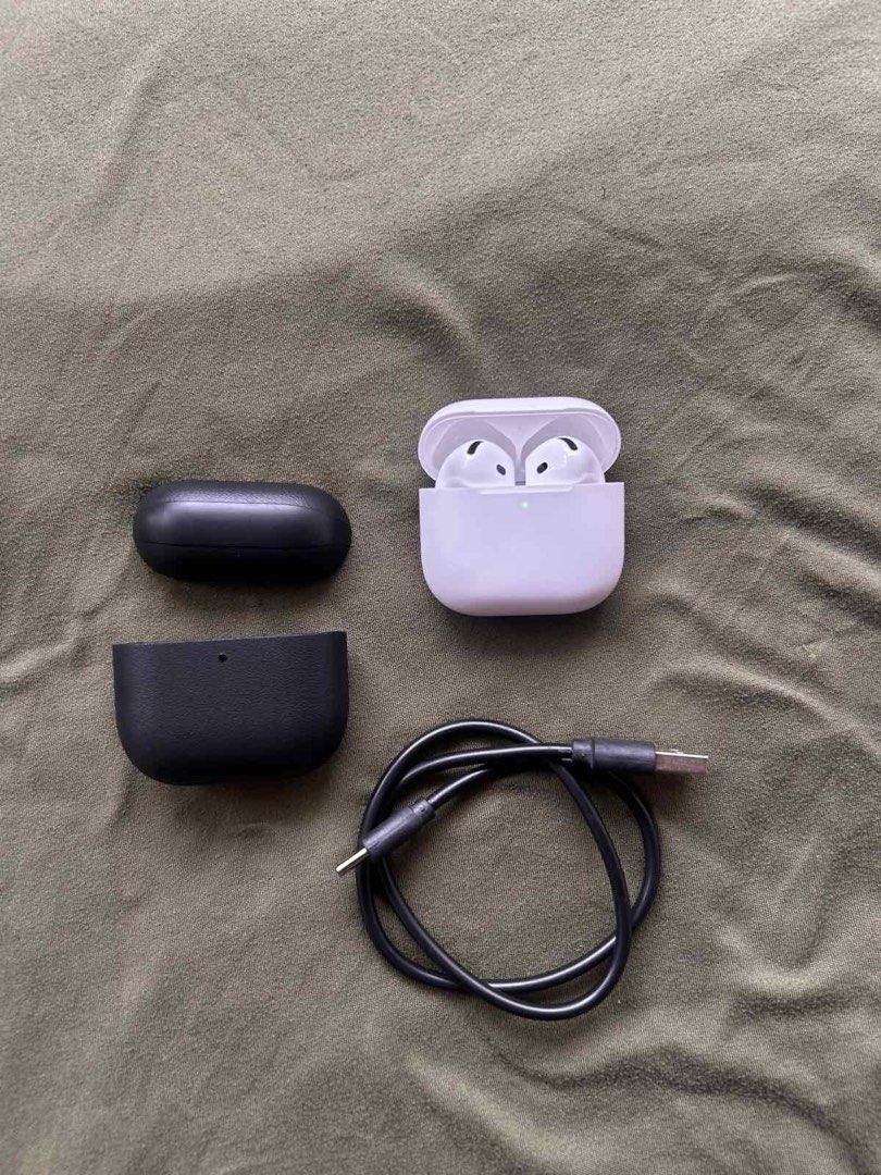 Original Apple Airpods 4 (Non ANC) (Category: Earphones) located in Makati City. Submitted by john15.5 (Listing ID 1468198888, Image 1). Description: Try Secondhand Original Apple Airpods 4 (Non ANC) for only Php 5500 -100% Original -Free Usb C cable -Free Silicon Case -Smoothness 96% Front & 97% Back -Good battery life -Matagal Malowbat, Mabilis magcharge -Good quality -Crisp Button -Actual Photo -Ready to use -No Box -No swap -Free Shipping via