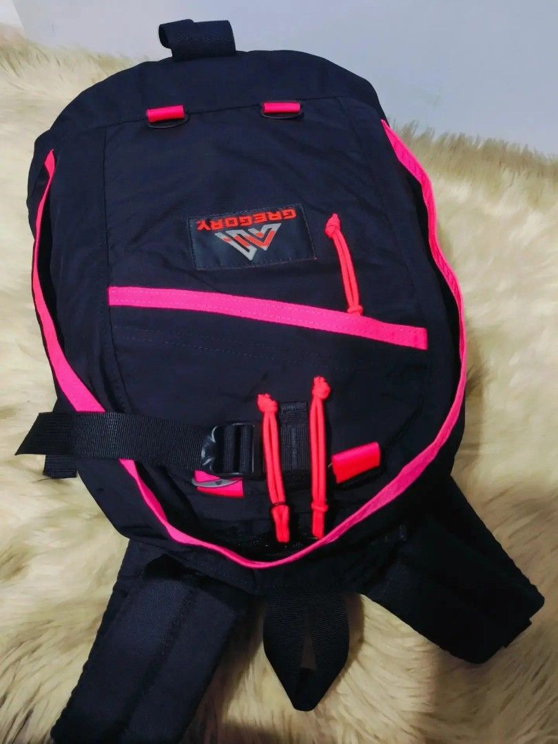 Original Gregory Backpack (Category: Shoulder Bags) located in Cabuyao City. Submitted by secondhand.shop.ph (Listing ID 1468201359, Image 3). Description: Sale❗Sale❗Sale❗ ₱2,880 Original GREGORY Brandnew w/o tag Medium -Large flawless 📌First to pay!.