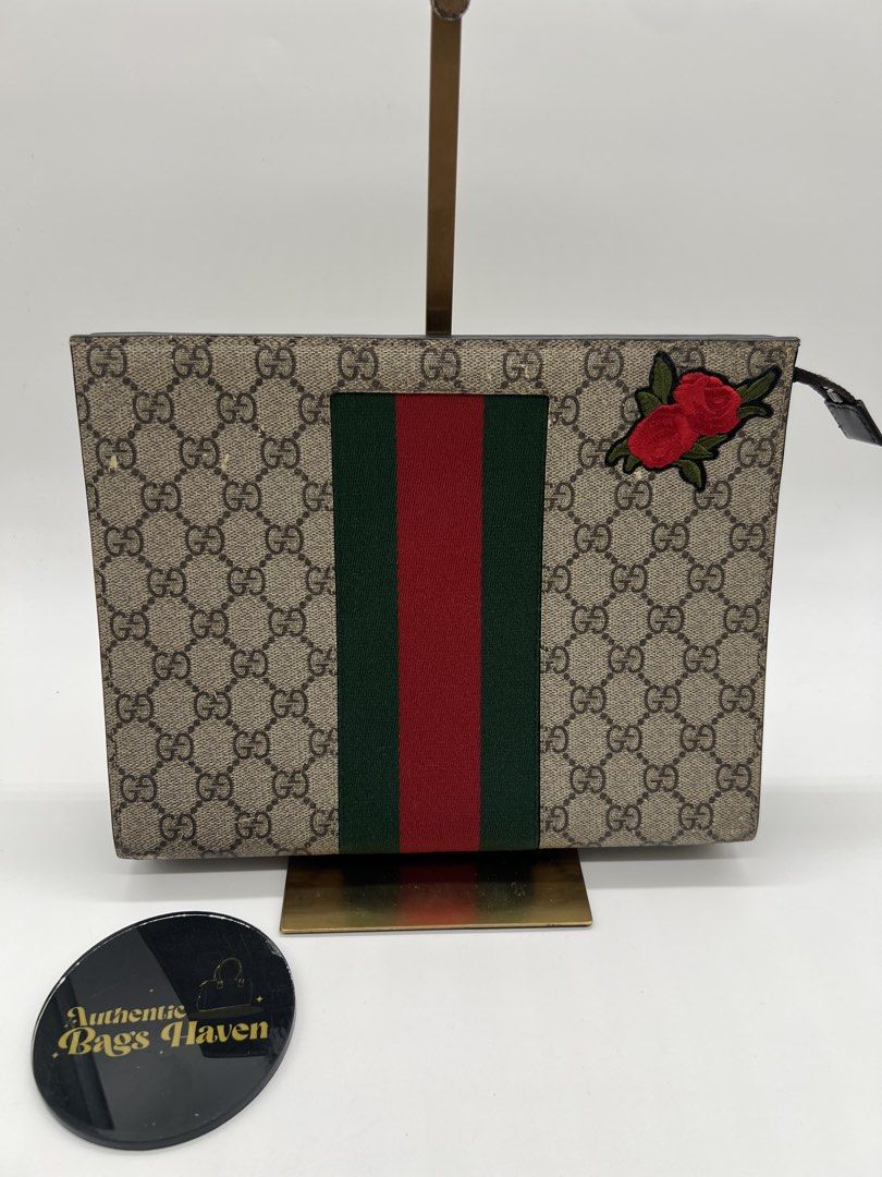 Original Gucci Sherryline Clutch (Category: Luxury Bags & Wallets) located in Cavite. Submitted by authenticbagshavenbyvalg (Listing ID 1468136414, Image 1). Description: 💯Guaranteed Original in good condition minor monogram fadings only maganda pa with b101 verbal auth.