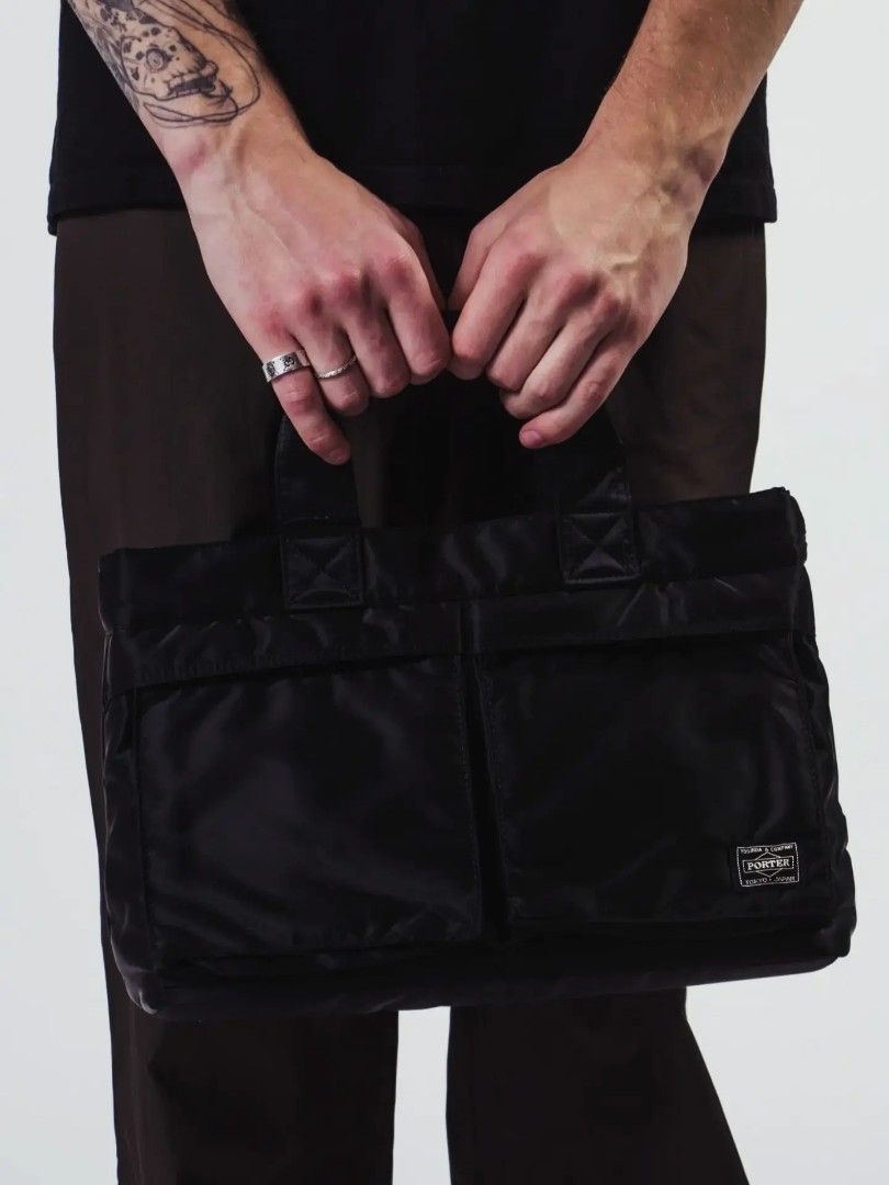 Original PORTER (Category: Shoulder Bags) located in Cabuyao City. Submitted by secondhand.shop.ph (Listing ID 1468203026, Image 2). Description: Sale❗️Sale❗️Sale❗️ ₱ 2,299 Original PORTER Preloved Black Medium Nylon 📌First to pay!.