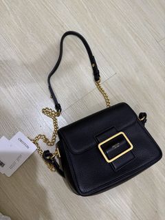 (Category: ) located in . Submitted by preloved.by.diane (Listing ID 1468242701, Image 1). Description: .