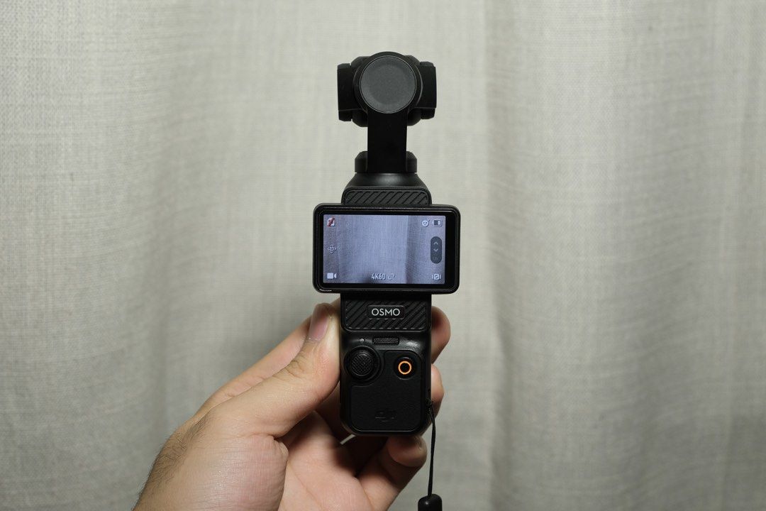 Osmo Pocket 3 Creator Combo (Category: Video Cameras) located in Manila. Submitted by cg.finds (Listing ID 1468145973, Image 1). Description: 🟢 (AVAILABLE FOR SALE | SWAP | TRADE) 🟢 Osmo Pocket 3 Creator Combo Price: 18,000 pesos Excellent condition (w/ receipt) Complete creator combo inclusions with extras (please check picture for reference ) 📍MEETUP: SM Grand Central, Trinoma, Shang / SM Light.