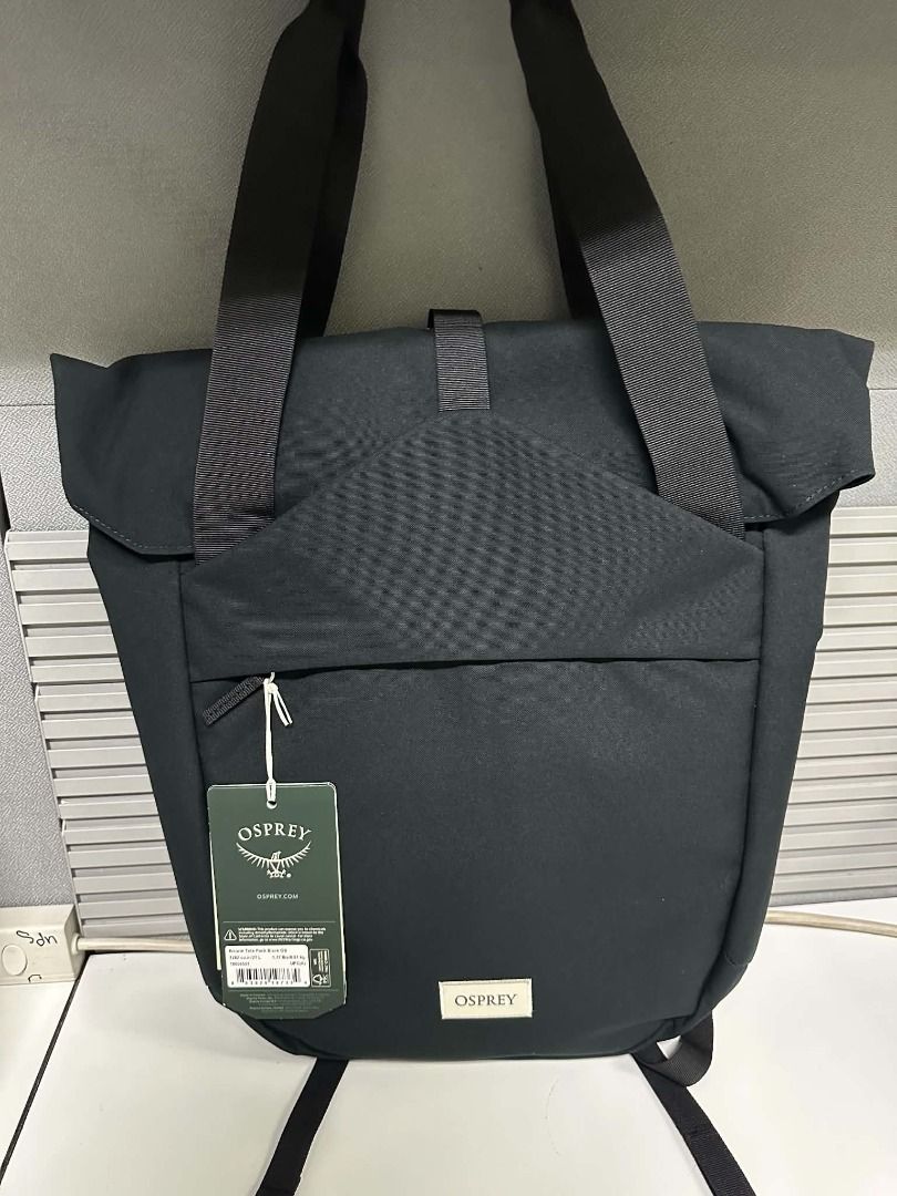 Osprey Arcane Tote Pack Black (Category: Tote Bags) located in Cebu City. Submitted by re-amoreph_2014 (Listing ID 1468255046, Image 1). Description: - Brand: Osprey Arcane Tote Pack - Color: Classic Black - Condition: Brand new with original hang tag attached - Versatile 2-in-1 design: Easily converts between backpack and tote carry styles - Secure closure: Roll-top design with a durable metal buckle - Comfort: Padded back panel and shoulder str