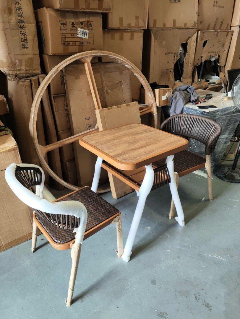 Outdoor Table and Chair Set (Category: Outdoor Furniture) located in Valenzuela. Submitted by jhagonzales (Listing ID 1468211788, Image 2). Description: .
