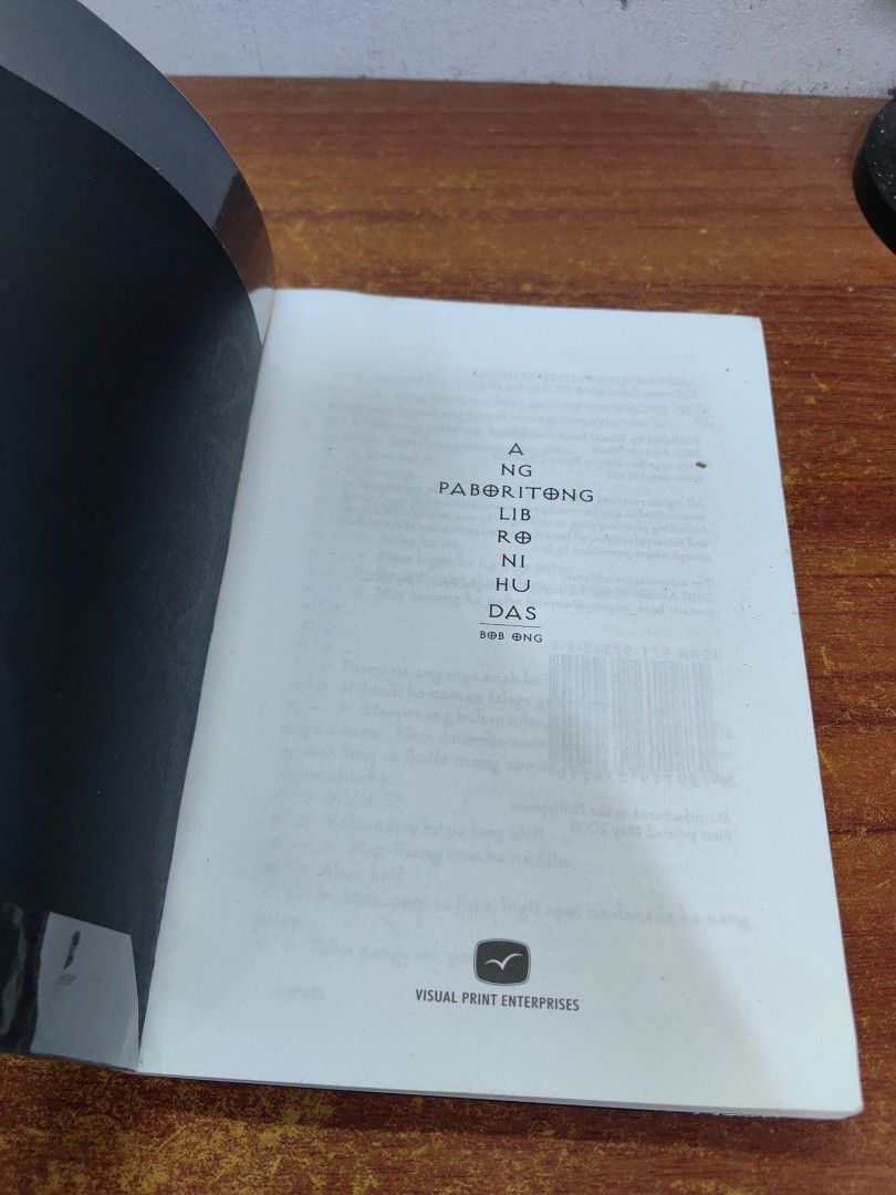 Paboritong Libro ni Hudas -Bob Ong (Category: Everything Else Others) located in Tarlac. Submitted by chapterse7en (Listing ID 1468068498, Image 3). Description: IMPORTANT: Serious buyers only. Lowballers and unresponsive buyers who ghost the chat will be automatically BLOCKED. Please do not message if you have no real intention of purchasing. Thank you for respecting my time. Good Condition Visprint Edition Mode of Payment : Gcash, Maya or Gotym