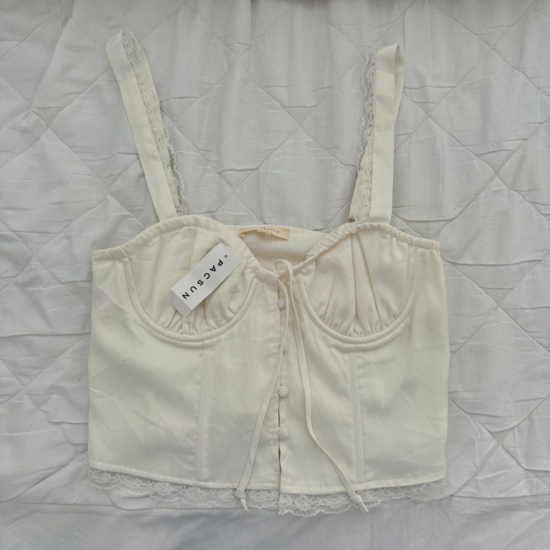 Pacsun Cami Bustier Top (Category: Sleeveless) located in Davao. Submitted by aug_amari (Listing ID 1468075770, Image 1). Description: fits Small.