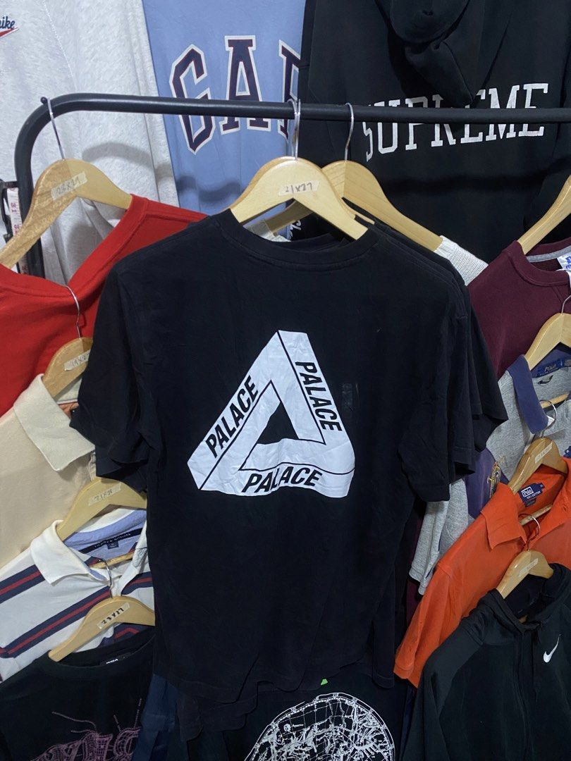 PALACE TEE (Category: Tshirts & Polo Shirts ) located in Siniloan. Submitted by lancelandicho (Listing ID 1468205024, Image 1). Description: .