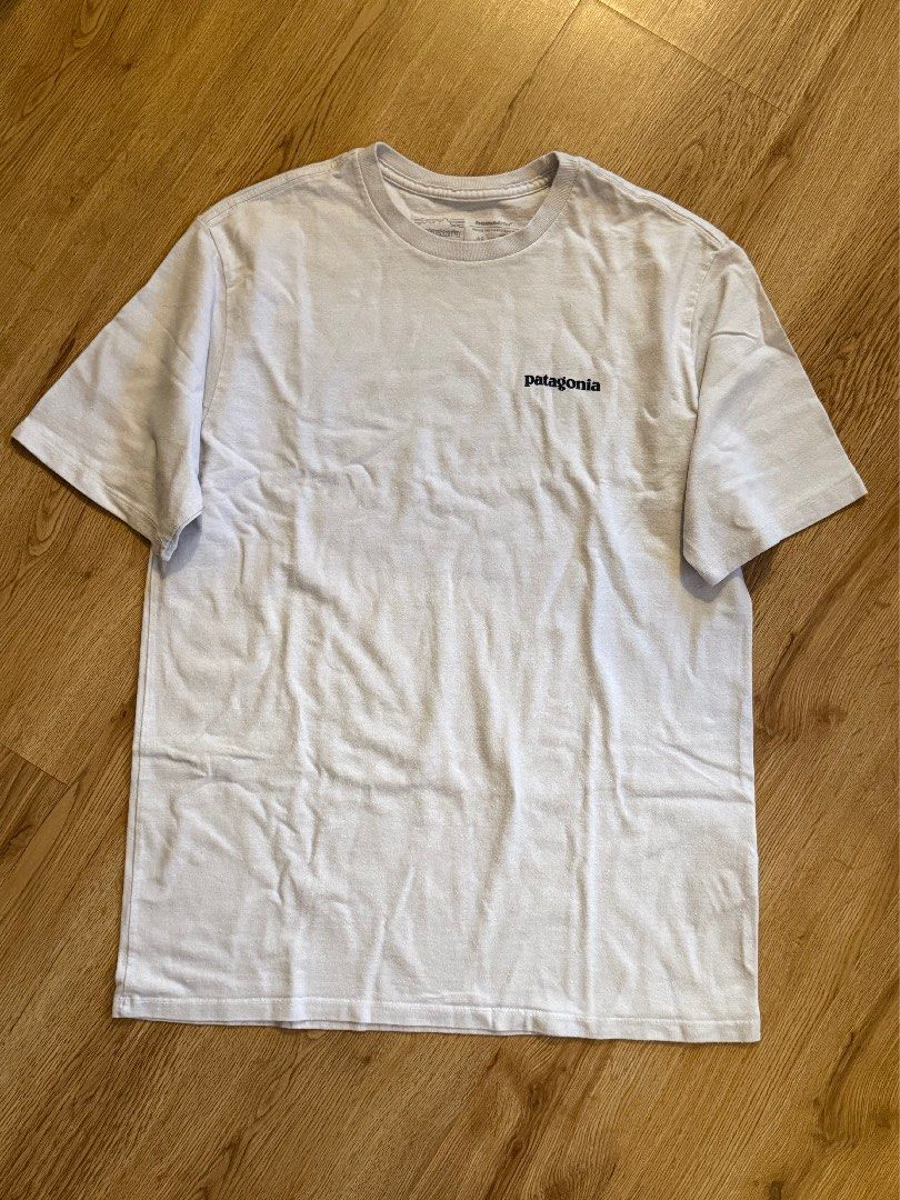 PATAGONIA P-6 LOGO RESPONSIBILI-TEE (Category: Tshirts & Polo Shirts ) located in Las Pinas. Submitted by coolthreadz (Listing ID 1468171185, Image 1). Description: 🤍 PATAGONIA P-6 LOGO RESPONSIBILI-TEE 🏷️ Brand: Patagonia 📏 Size: Small (S) — Regular Fit 🎨 Color: White / Off-White ✨ Details: * Authentic Patagonia P-6 Logo Responsibili-Tee * Classic crewneck T-shirt * Small Patagonia logo on the front * Large signature Patagonia mountain logo 