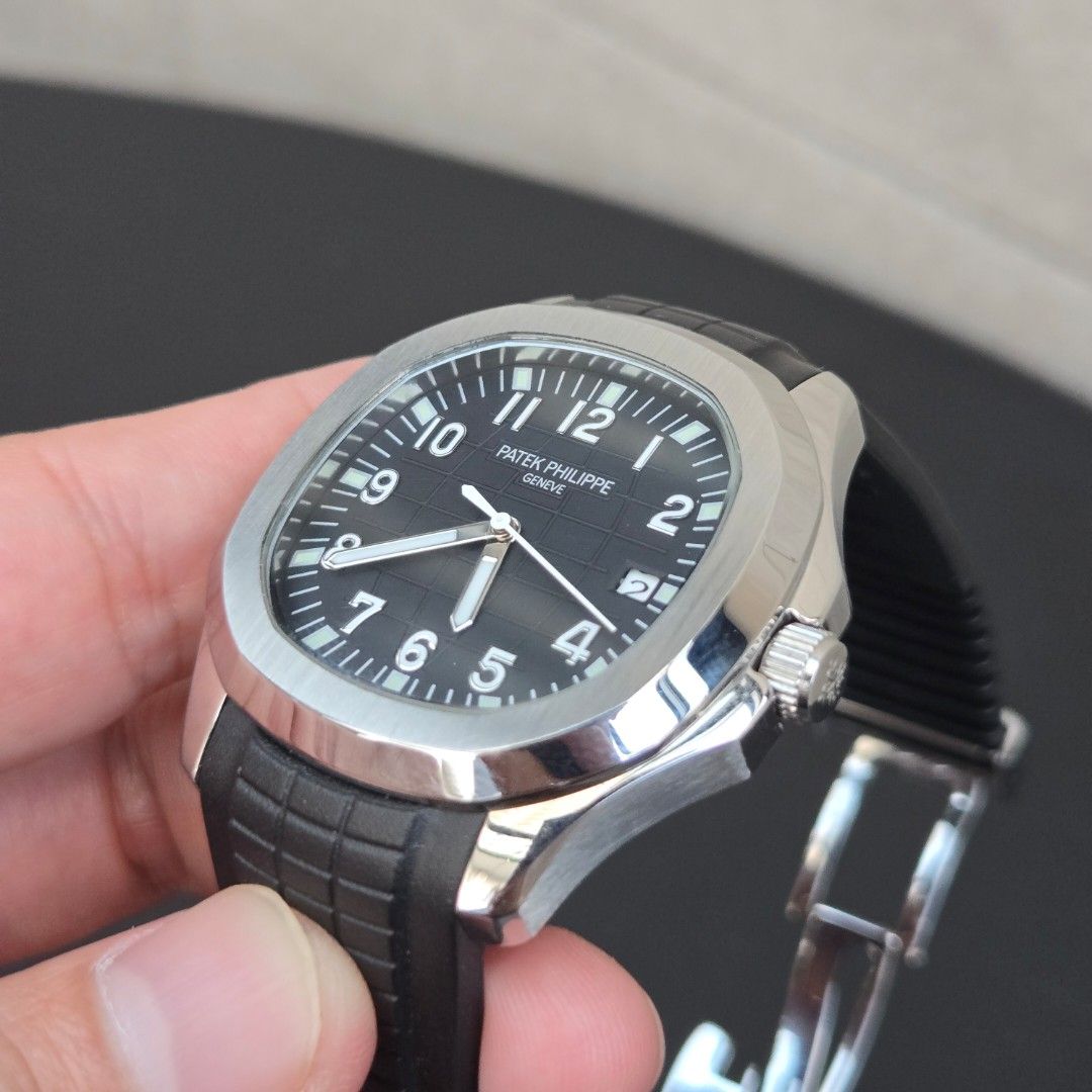 Patek Philippe Aquanaut Black Rubber Strap (Category: Luxury Watches) located in San Juan City. Submitted by flipandfind (Listing ID 1468207242, Image 1). Description: Patek Philippe Aquanaut Black Rubber Strap - like new, sold as is - check detailed photos for the condition of the watch - signs of usage P 8000 negotiable.