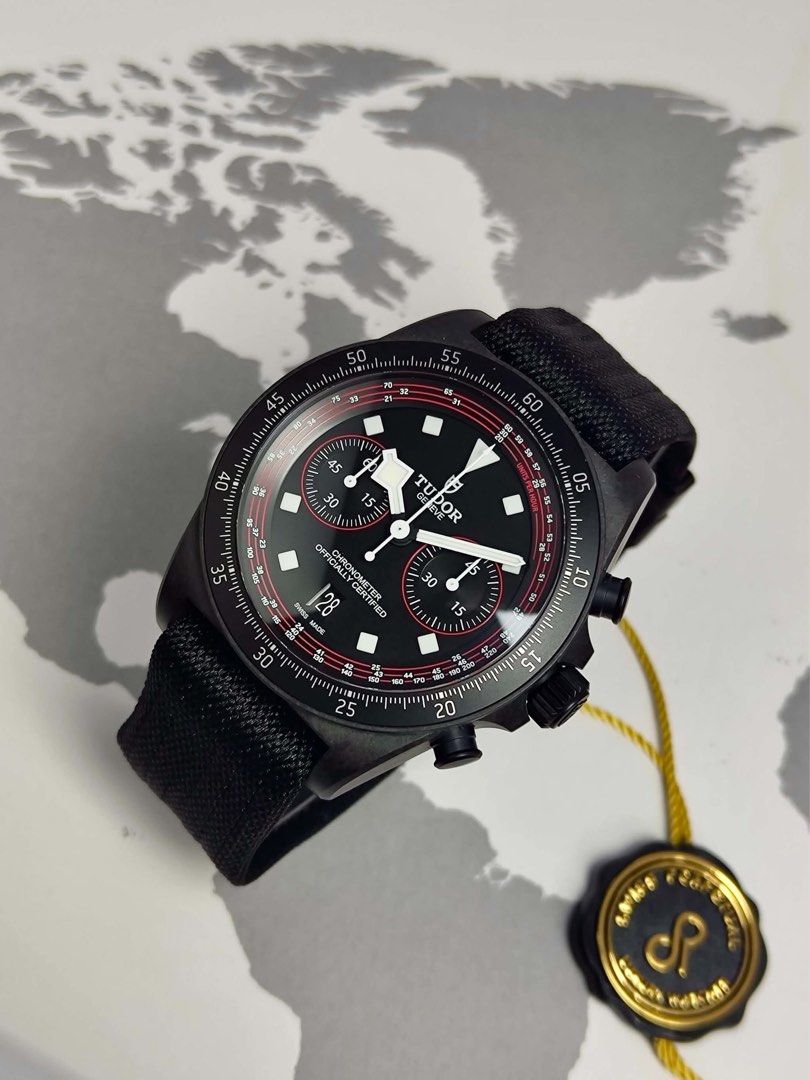 Pelagos FXD Chronograph Black Carbon (Category: Men's Watches) located in Makati City. Submitted by swissperpetual (Listing ID 1468085259, Image 2). Description: Tudor Pelagos FXD Chrono Black Carbon Composite case Black Dial Black Fabric Strap 43mm 25827KN 2026 Complete Set Condition: 10/10 (BRAND NEW) Price: P258,000 Negotiable 🤝 7 Day Moneyback Guarantee 🧑‍🔧 1 Year SP Service Warranty 💱 Trades Offers and Pre-orders Accepted 💳 Credit Card 