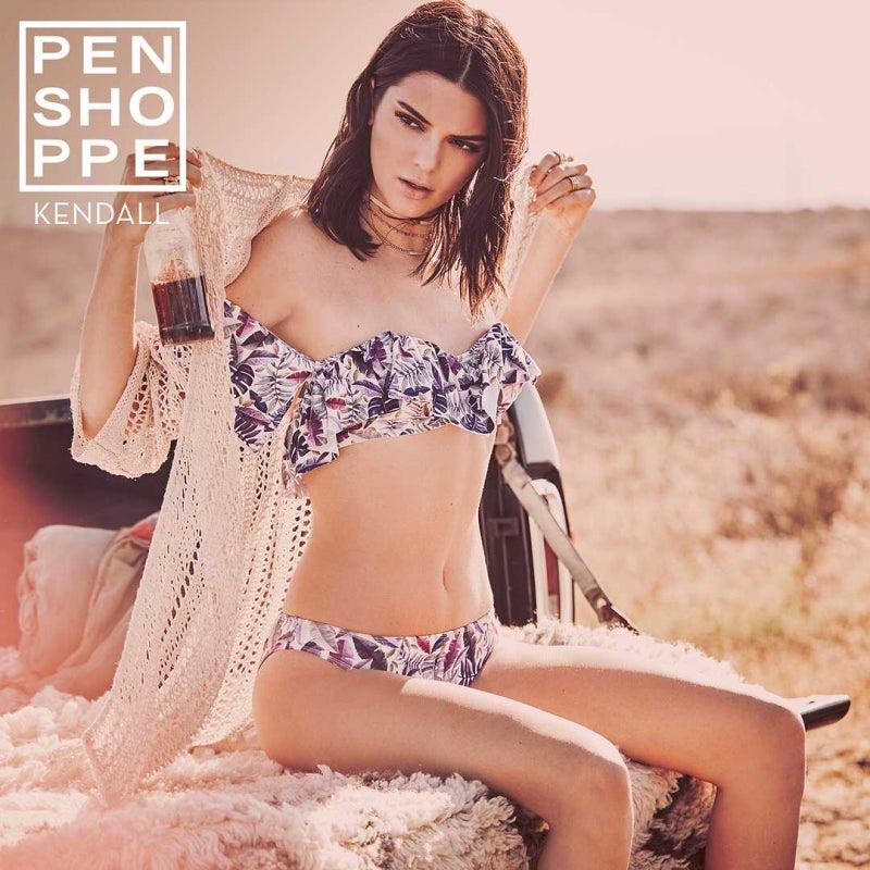 penshoppe x kendall set (Category: Bikinis & Swimsuits) located in Manila. Submitted by lavieelle (Listing ID 1468107050, Image 3). Description: - penshoppe bikini in collaboration with kendall jenner - authentic, no flaws - best fit small to medium frames - rfs: decluttering .