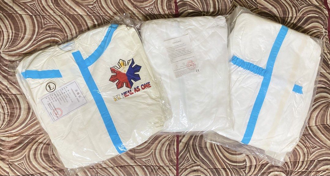 Personal Protective Equipment (PPE) (Category: Sanitizers & Disinfectants) located in Morong. Submitted by ladygjimenez0224 (Listing ID 1468279325, Image 1). Description: Available - 14 pcs. large size 1 pc. Medium size.