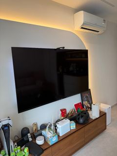 (Category: ) located in . Submitted by hyped (Listing ID 1468242902, Image 1). Description: .