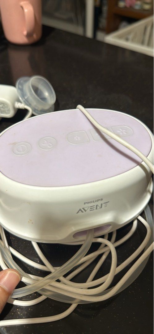 Philips Avent Single Electric Breast Pump (Category: Breastfeeding & Bottle Feeding) located in Pasig City. Submitted by chummybub (Listing ID 1468245616, Image 2). Description: Selling my Avent breast pump Used a few times only RfS - wala talaga akong milk Comes with the pump Motor All parts included 4oz Avent bottle free Current SRP at 11k-13k online.