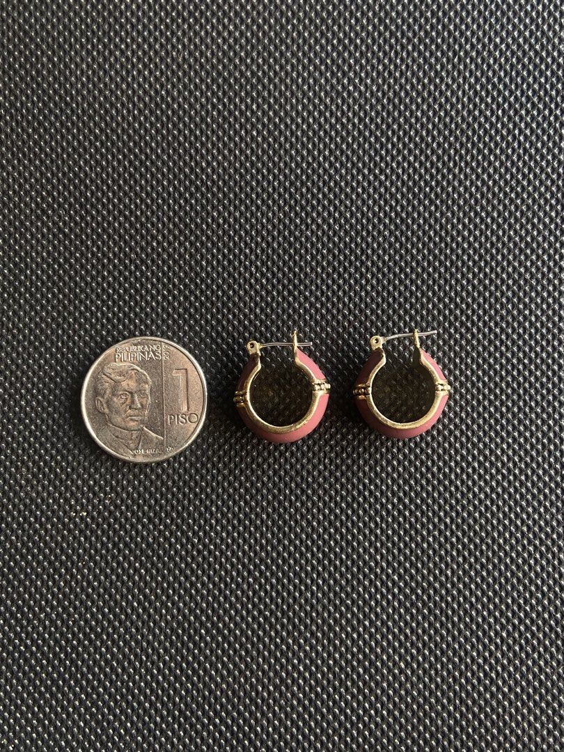 pink enamel huggie hoop earrings (Category: Earrings) located in Binan City. Submitted by retroz_collections (Listing ID 1468114526, Image 1). Description: .